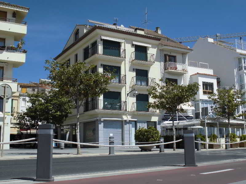 Edificio Miramar Hotel Cambrils Exterior photo